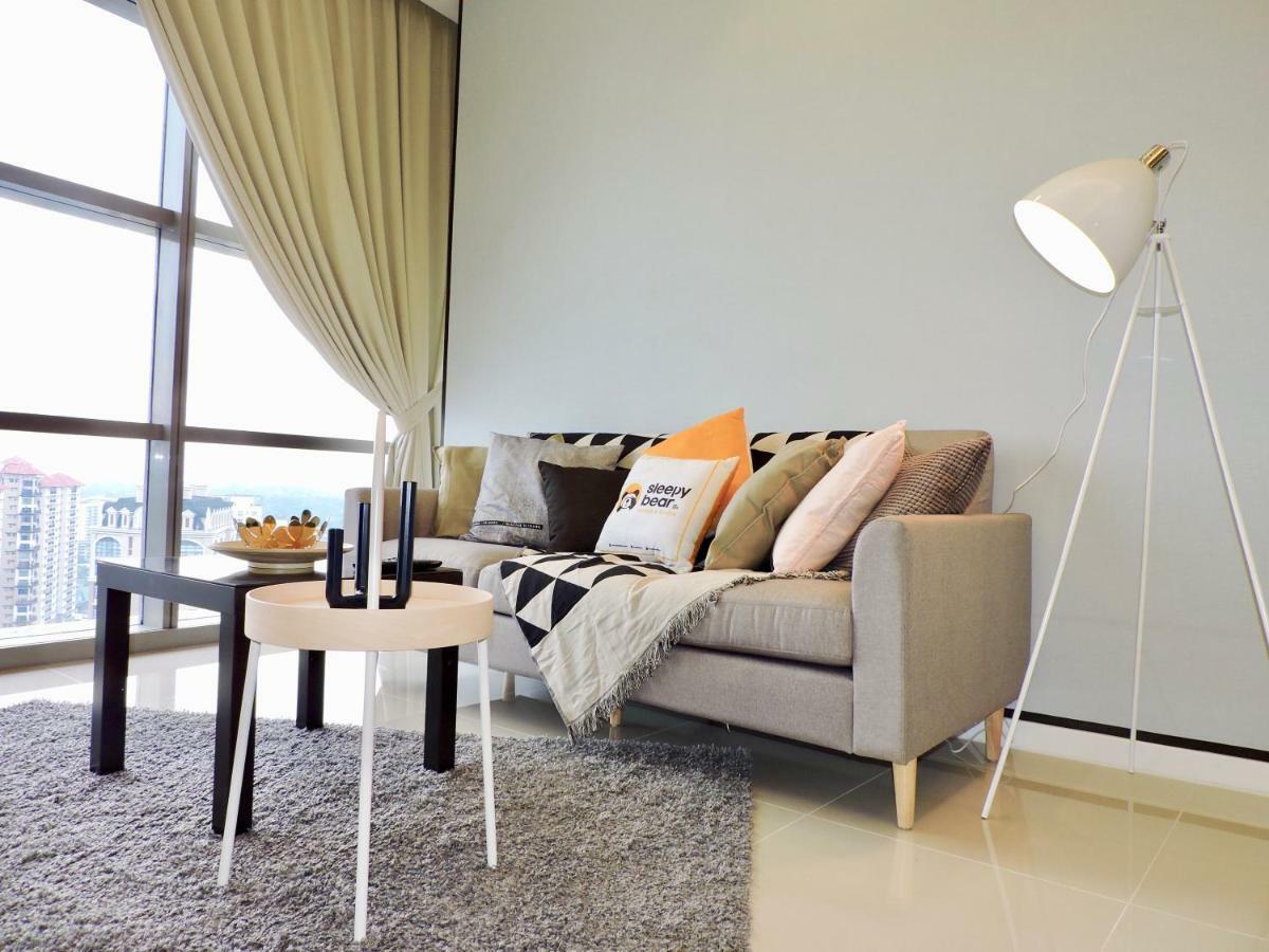 Azure Residences By Sleepy Bear Paradigm Mall