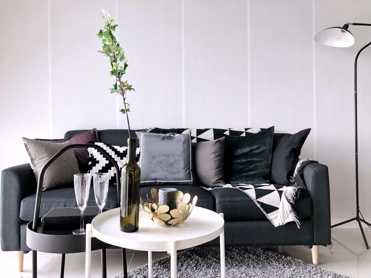 Pangsapuri Azure Residences By Sleepy Bear Paradigm Mall Petaling Jaya