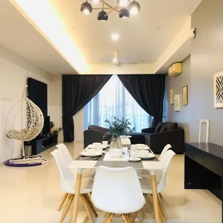 Azure Residences By Sleepy Bear Paradigm Mall Petaling Jaya Exterior photo