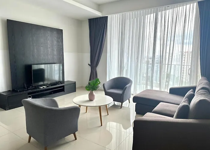 Azure Residences By Sleepy Bear Paradigm Mall