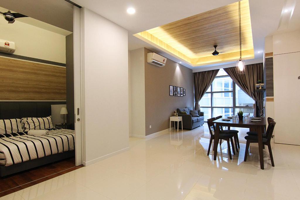 Apartment Azure Residences By Sleepy Bear Paradigm Mall