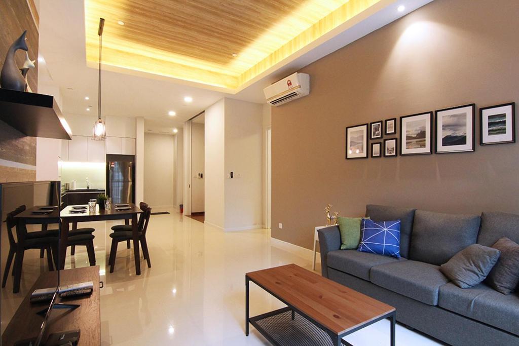 Apartment Azure Residences By Sleepy Bear Paradigm Mall Petaling Jaya