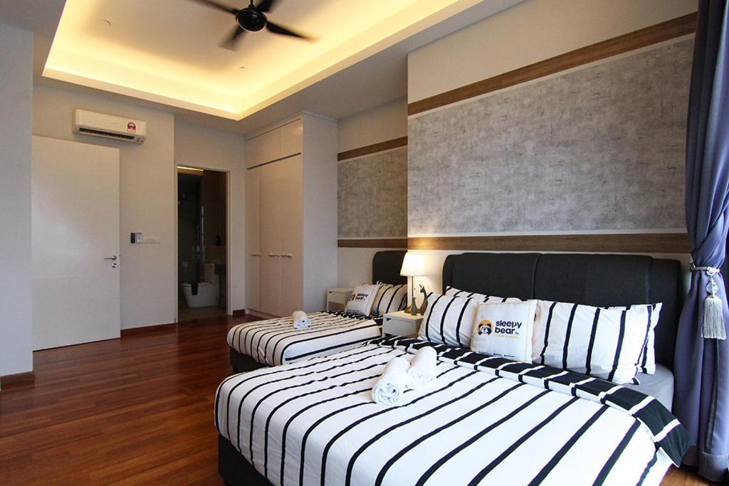 Azure Residences By Sleepy Bear Paradigm Mall Apartment *