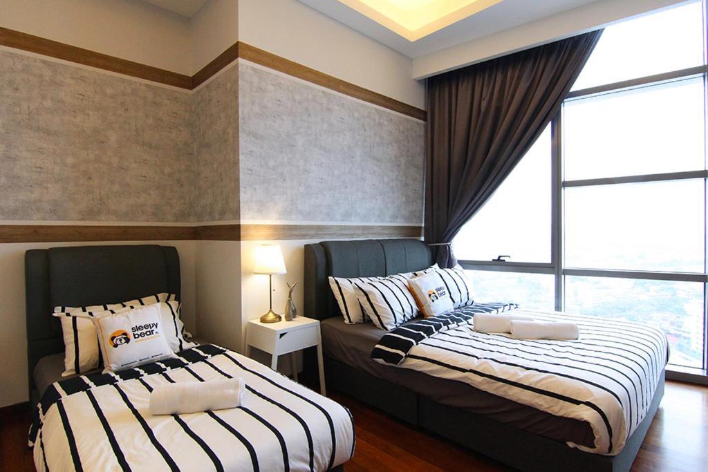 Azure Residences By Sleepy Bear Paradigm Mall * Petaling Jaya