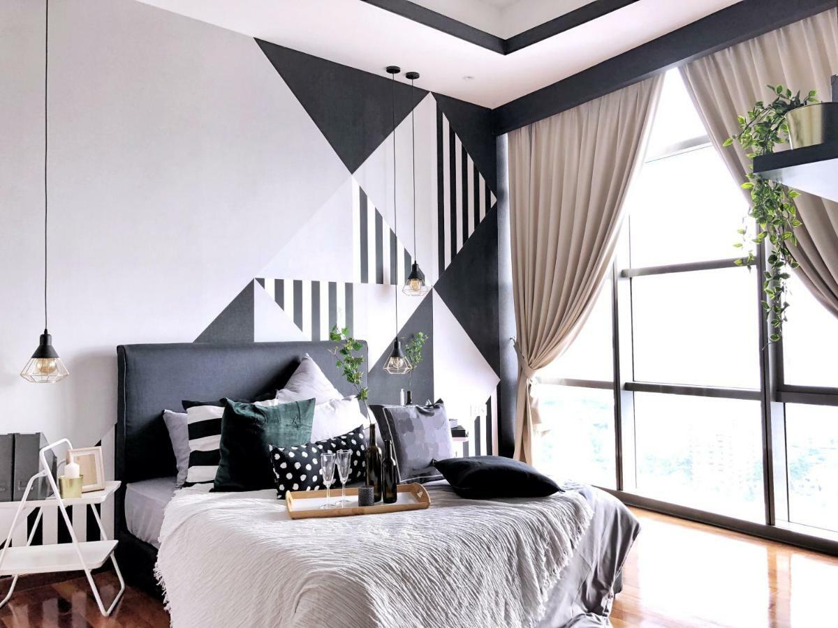 Azure Residences By Sleepy Bear Paradigm Mall Petaling Jaya