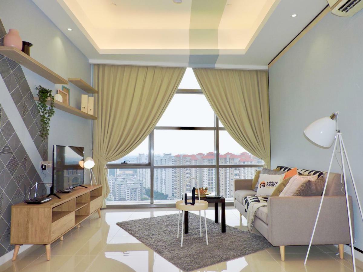 Apartment Azure Residences By Sleepy Bear Paradigm Mall *