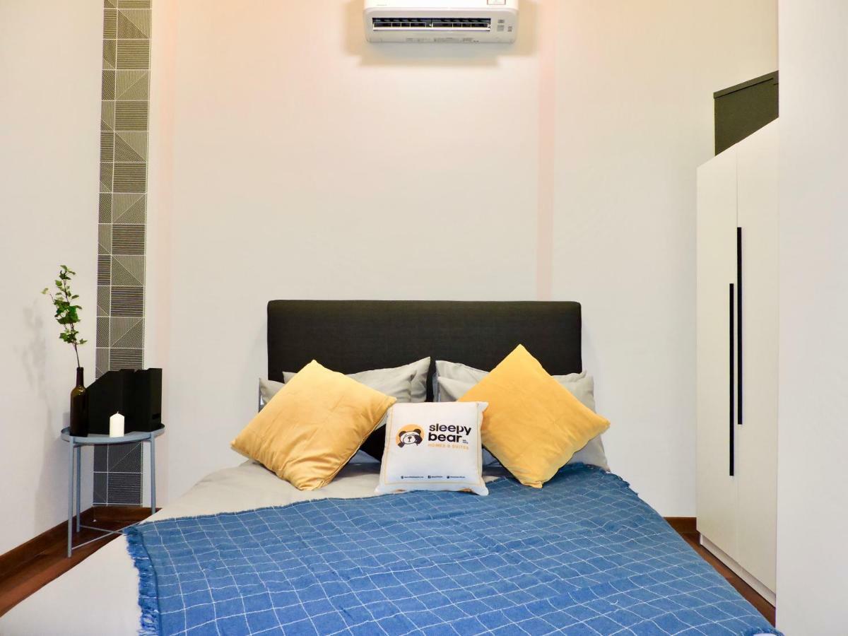 Apartment Azure Residences By Sleepy Bear Paradigm Mall *