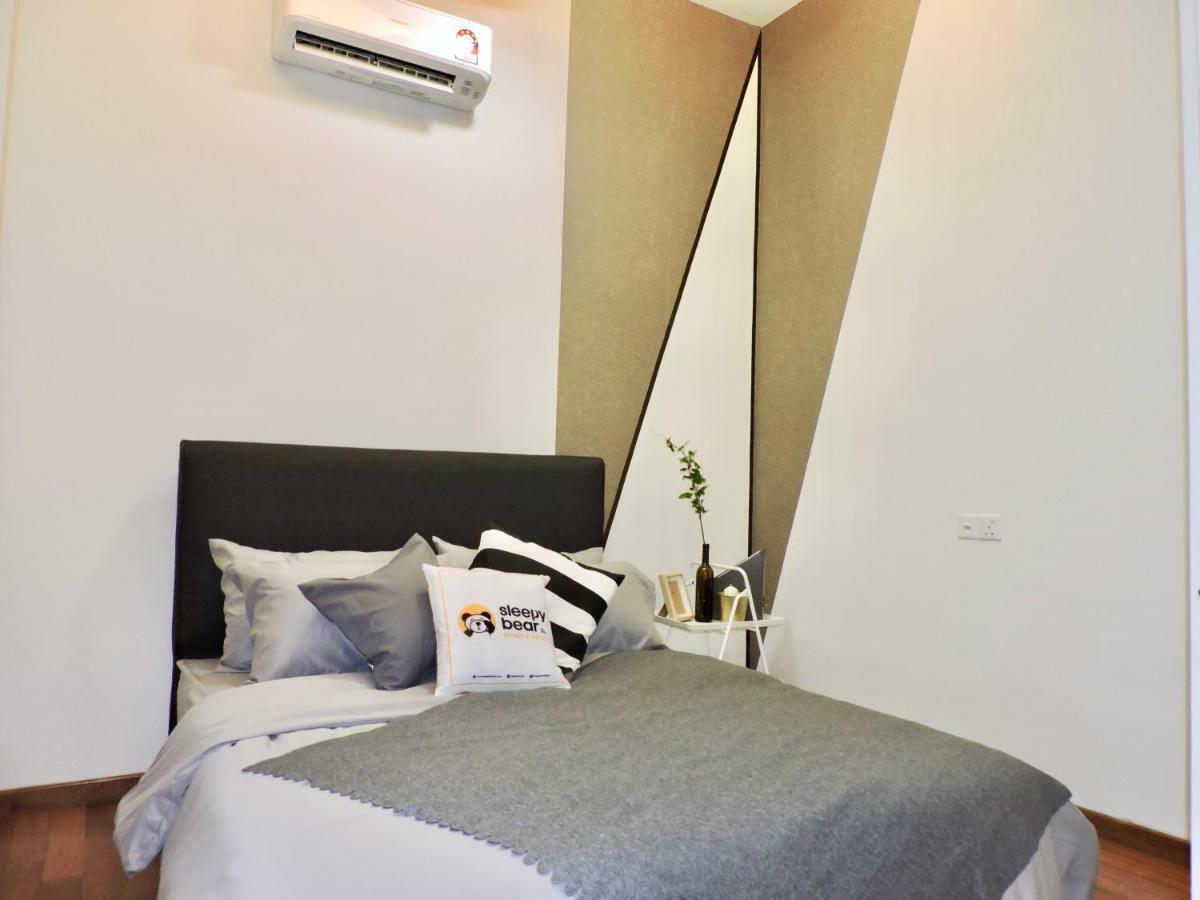 Apartment Azure Residences By Sleepy Bear Paradigm Mall