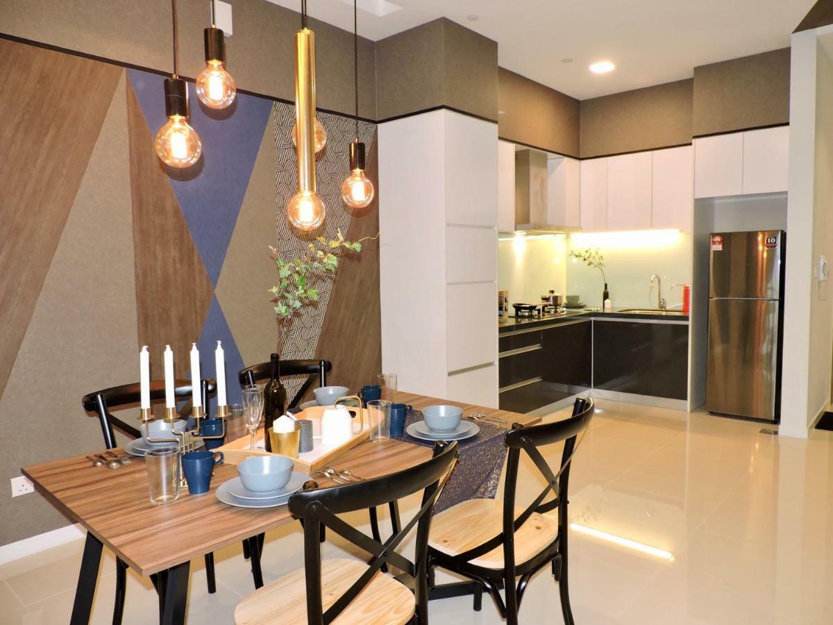 Azure Residences By Sleepy Bear Paradigm Mall *