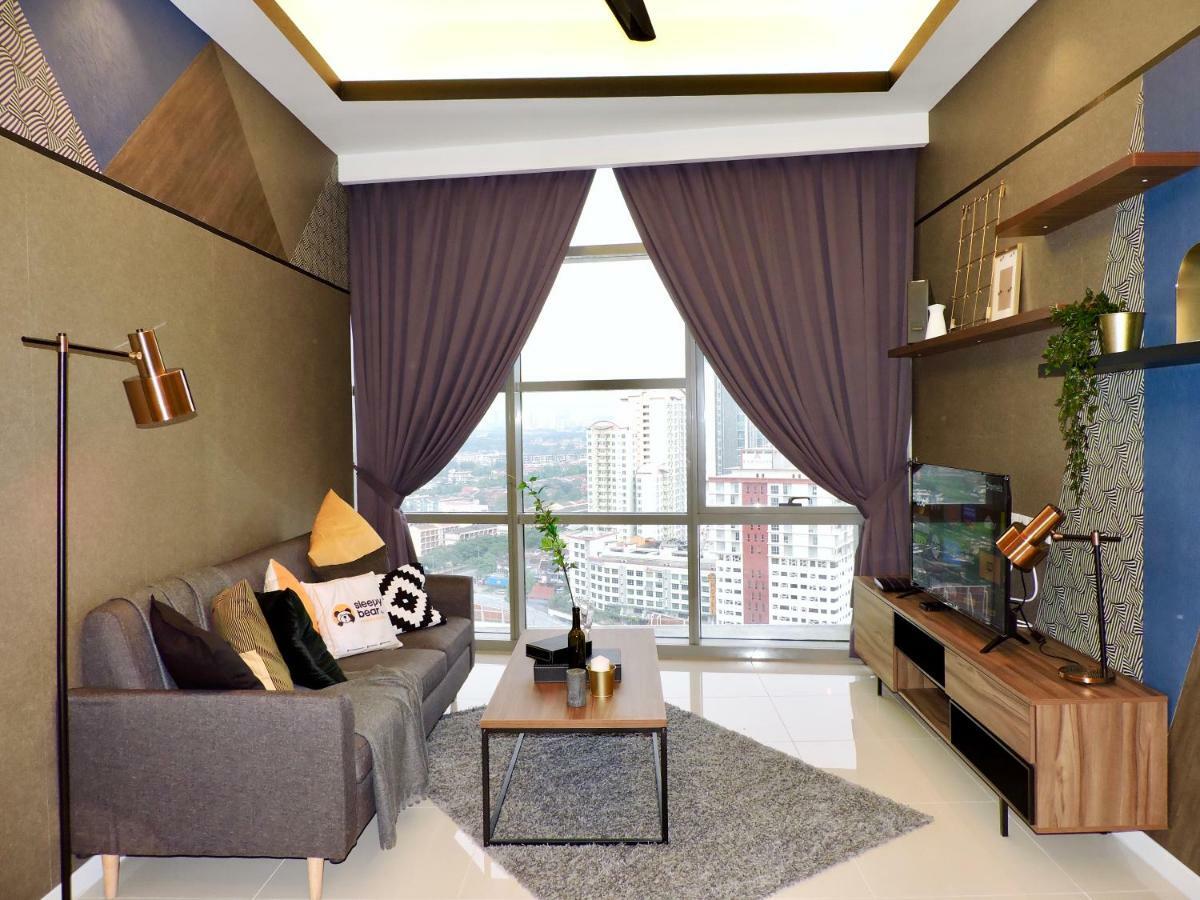 Azure Residences By Sleepy Bear Paradigm Mall Petaling Jaya